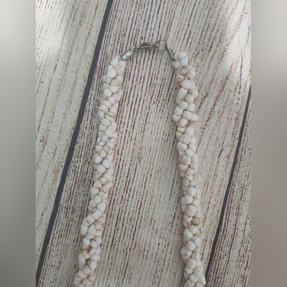 RARE Vintage Conch Shell Beaded Necklace
